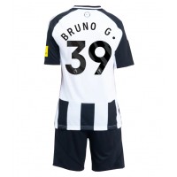 Maglia Calcio Newcastle United Bruno Guimaraes #39 Prima Divisa Bambino 2024-25 Manica Corta (+ pantaloncini)